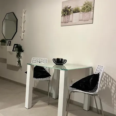 Ante Apartment